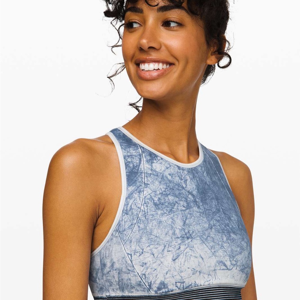 LULULEMON Ebb to Train Bra